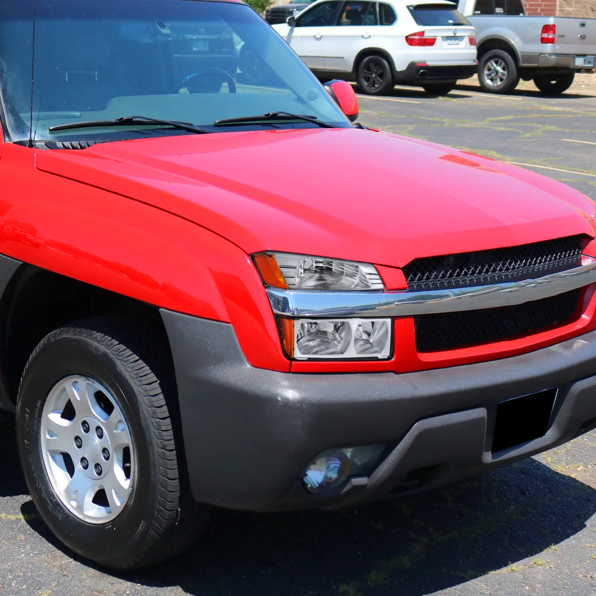 2002-2006 Chevrolet Avalanche 1500/2500 Factory Style Headlights w/ Bumper Signal Lights (Chrome Housing/Clear Lens)