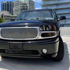 1999-2006 GMC Sierra 1500/2500/3500 Denali/2000-2006 Yukon/Yukon XL Denali Factory Style Headlights and Bumper Lights (Matte Black Housing/Smoked Lens)