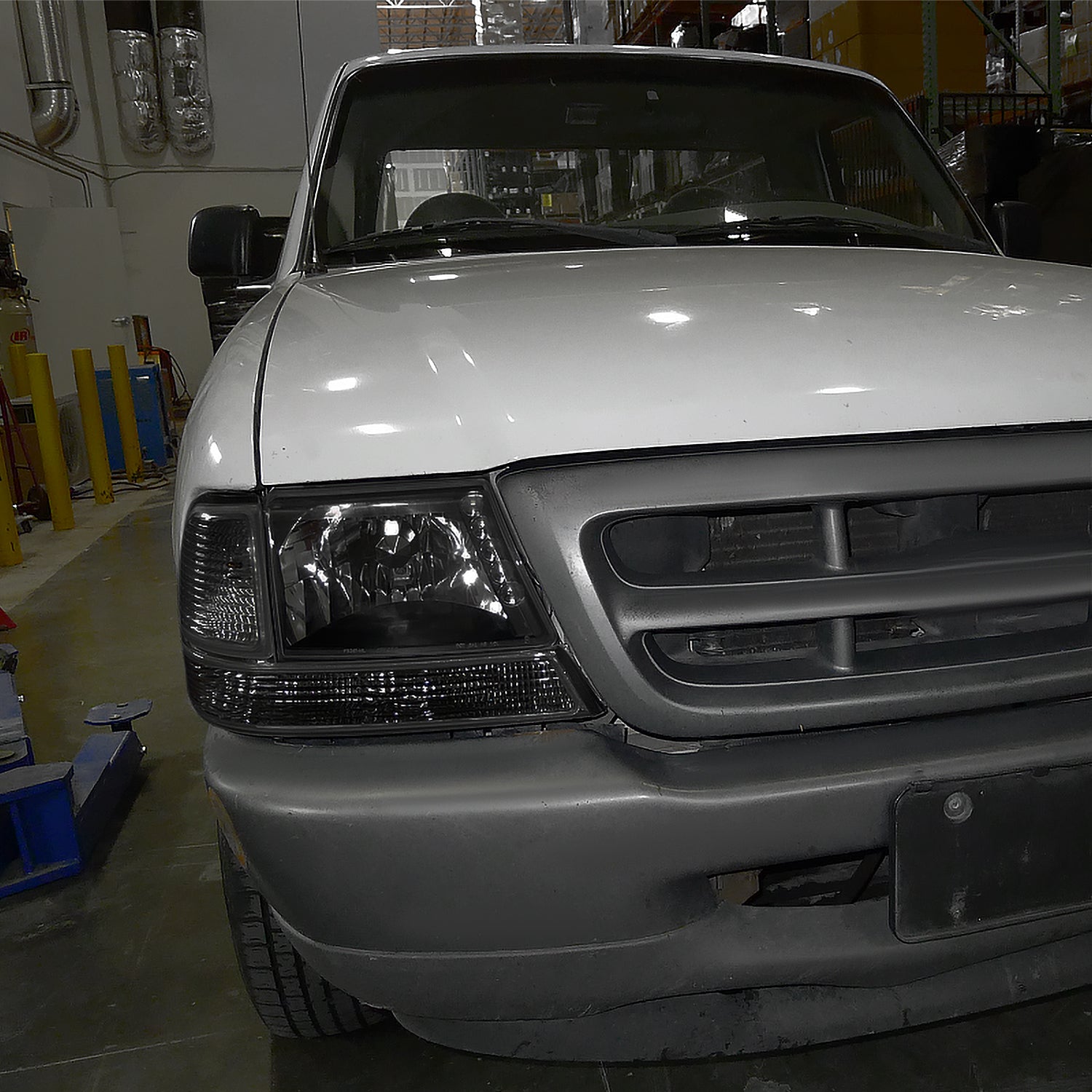 1998-2000 Ford Ranger Corner Parking Turn Signal Lights (Chrome Housing/Smoked Lens)