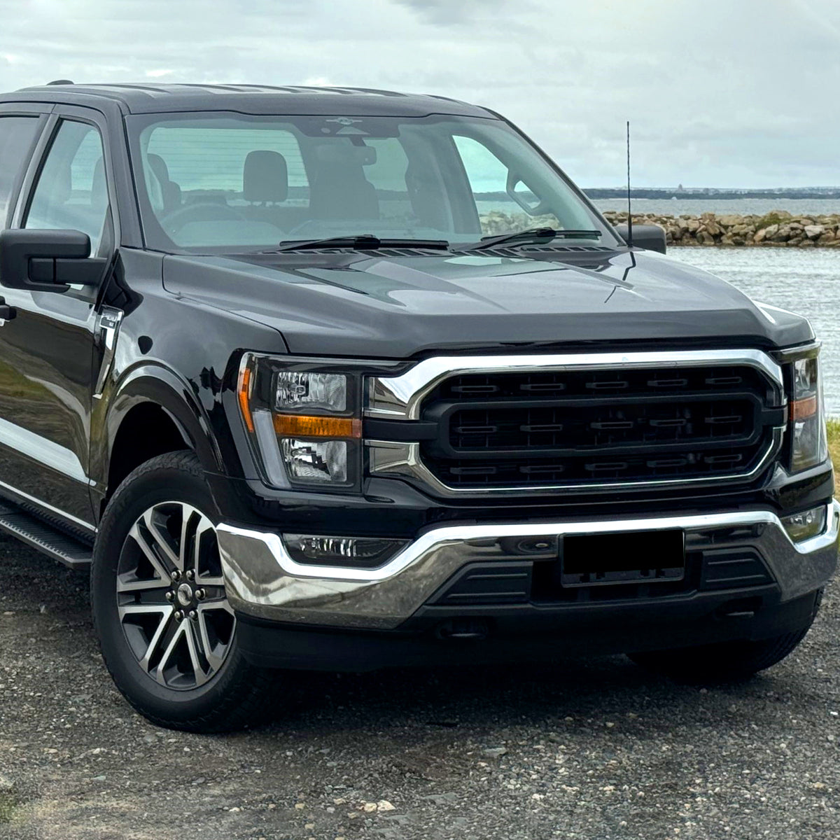 2021-2023 Ford F-150  Factory Style Headlight (Matte Black Housing / Clear Lens ) - Passenger Side Only