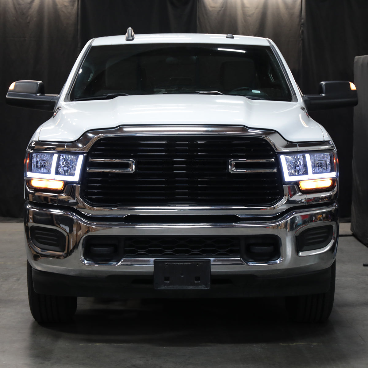 2019-2024 Dodge RAM 2500/3500/4500/5500 LED Bar Factory Style Headlights (Matte Black Housing/Clear Lens)