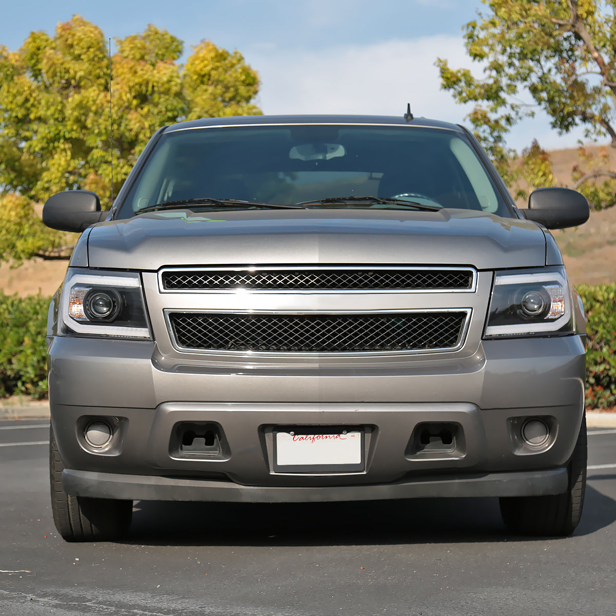 2007-2013 Chevrolet Avalanche/ 2007-2014 Tahoe Suburban LED C-Bar Projector Headlights (Black Housing/Clear Lens)