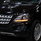 2009-2011 Mercedes Benz W164 ML-Class LED Sequetial Turn Signal Projector Headlights (Matte Black Housing/Clear Lens)