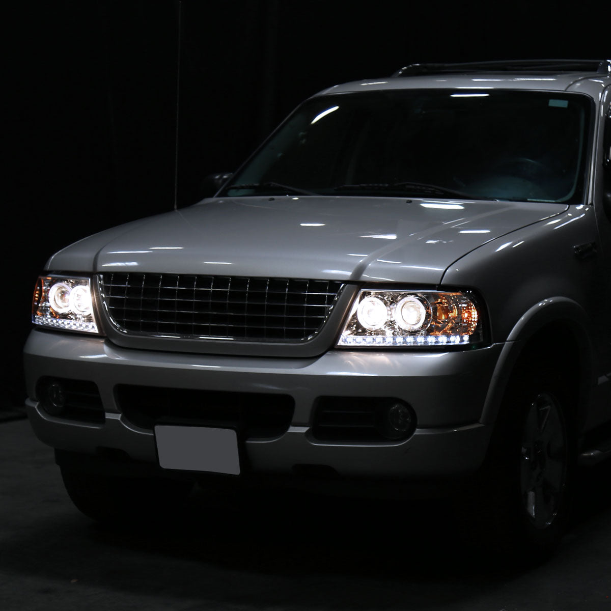 2002-2005 Ford Explorer Dual Halo Projector Headlights (Chrome Housing/Clear Lens)