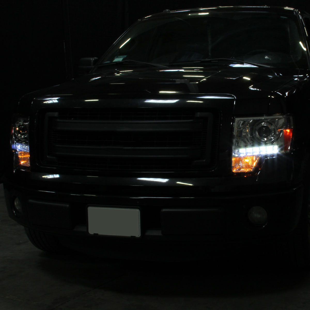 2009-2014 Ford F-150 Projector Headlights w/ LED Light Strip (Chrome Housing/Clear Lens)