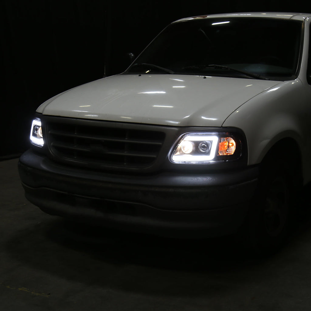 1997-2004 Ford F-150 / 1997-2002 Expedition LED C-Bar Projector Headlights (Black Housing/Clear Lens)