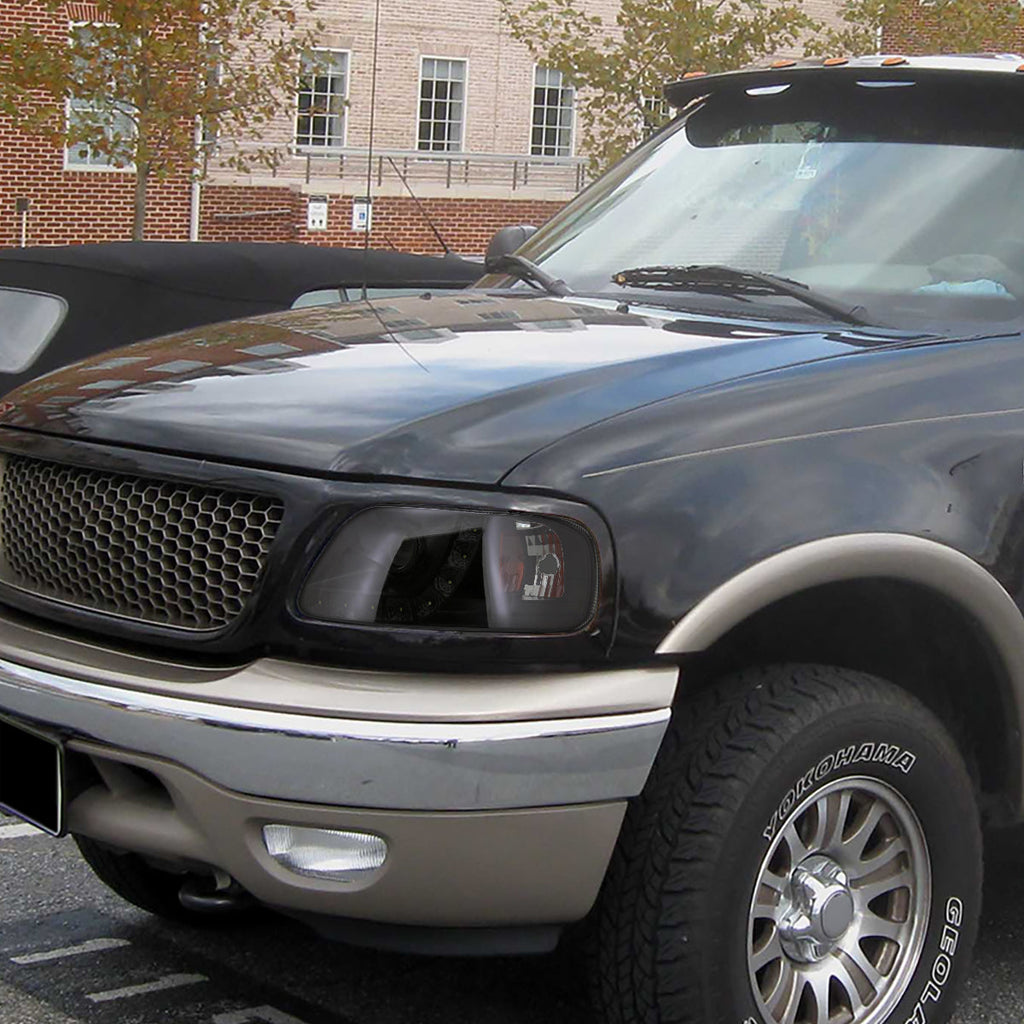 1997-2004 Ford F-150 / 1997-2002 Expedition Projector Headlights w/ SMD LED Light Strip (Black Housing/Smoked Lens)