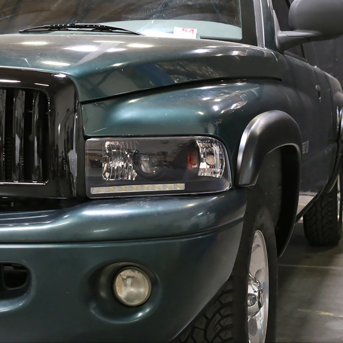 1994-2001 Dodge RAM 1500/ 1994-2002 RAM 2500 3500 Projector Headlights w/ SMD LED Light Strip (Matte Black Housing/Clear Lens)