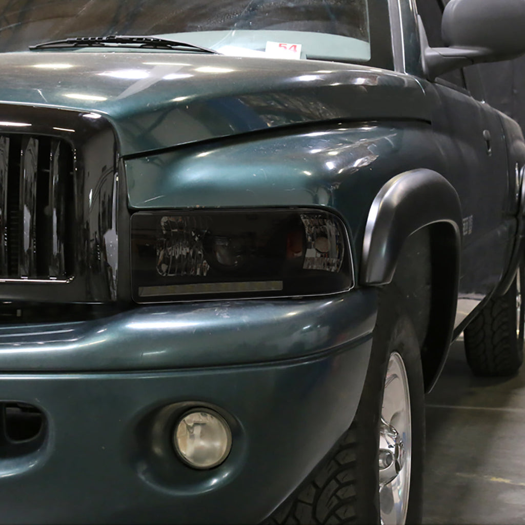 1994-2001 Dodge RAM 1500/ 1994-2002 RAM 2500 3500 Projector Headlights w/ SMD LED Light Strip (Black Housing/Smoked Lens)