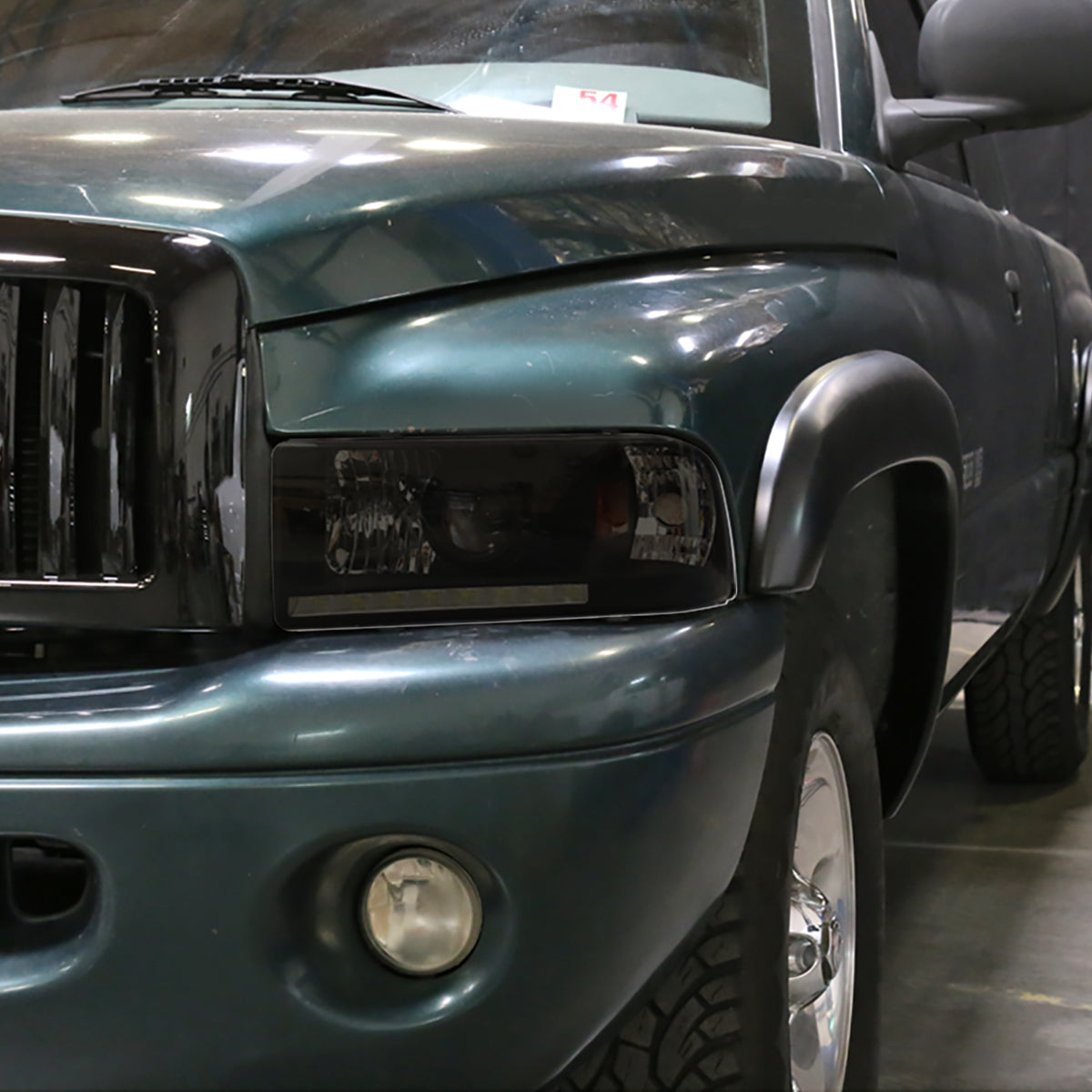 1994-2001 Dodge RAM 1500/ 1994-2002 RAM 2500 3500 Projector Headlights w/ SMD LED Light Strip (Black Housing/Smoked Lens)
