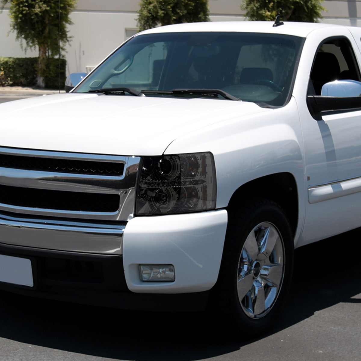 2007-2013 Chevrolet Silverado 1500/ 2007-2014 Silverado 2500HD 3500HD Dual U-Ring Halo Projector Headlights w/ LED Light Strip (Chrome Housing/Smoked Lens)