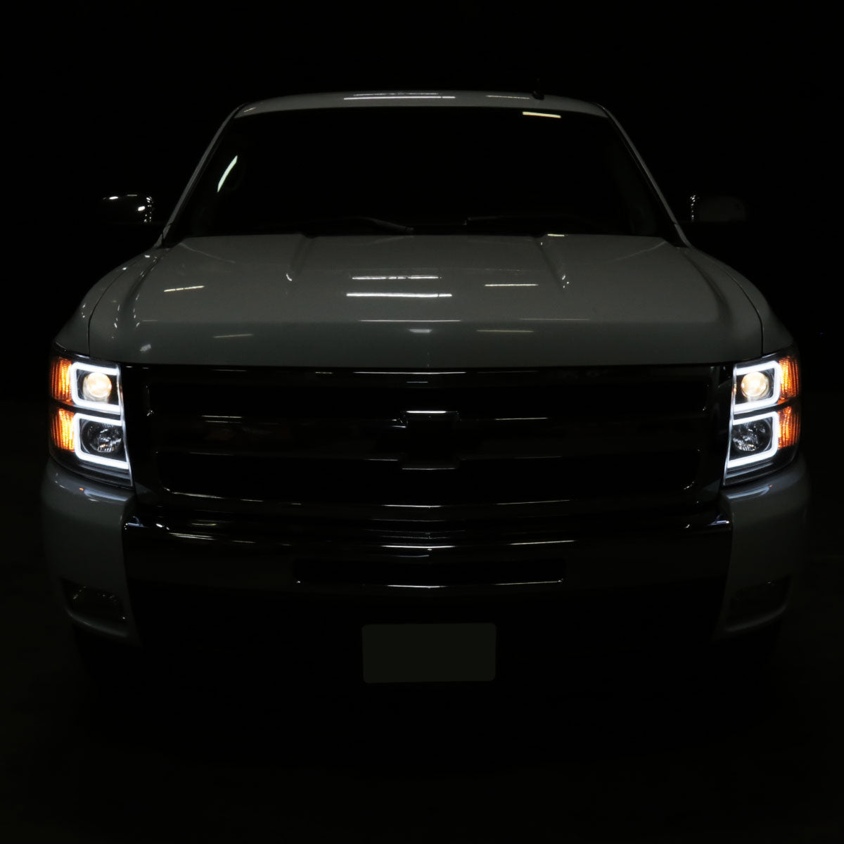 2007-2013 Chevrolet Silverado 1500/ 2007-2014 Silverado 2500HD 3500HD Dual LED C-Bar Projector Headlights (Matte Black Housing/Clear Lens)