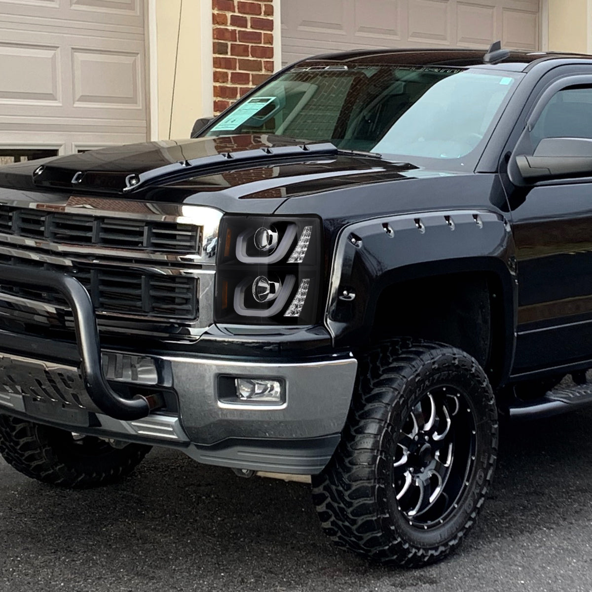 2014-2015 Chevrolet Silverado 1500 LED U-Bar Projector Headlights w/ LED Turn Signal Lights (Matte Black Housing/Clear Lens)
