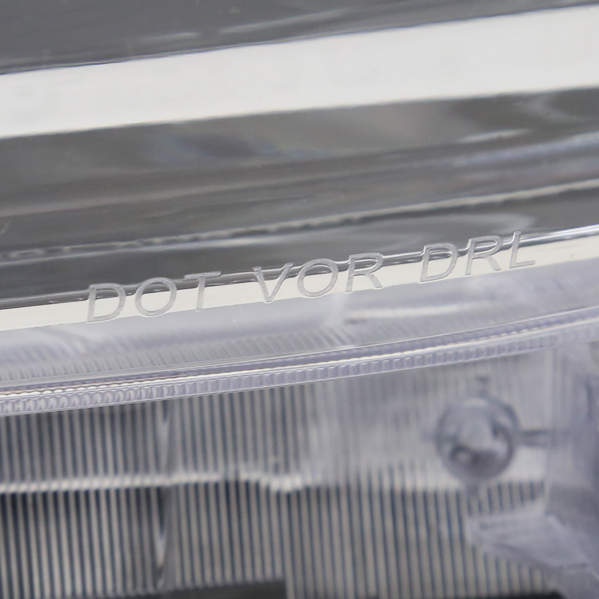 2016-2023 Toyota Tacoma Projector Headlights w/ Amber Reflectors (Chrome Housing/Clear Lens)
