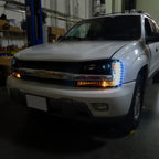 2002-2009 Chevrolet Trailblazer Projector Headlights w/ LED Light Strip (Black Housing/Smoked Lens)