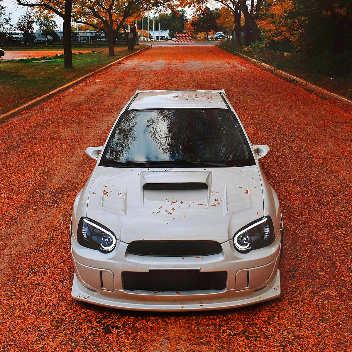 2004-2005 Subaru Impreza WRX/STI Outback Projector Headlights w/ LED Light Bar (Glossy Black Housing/Smoked Lens)