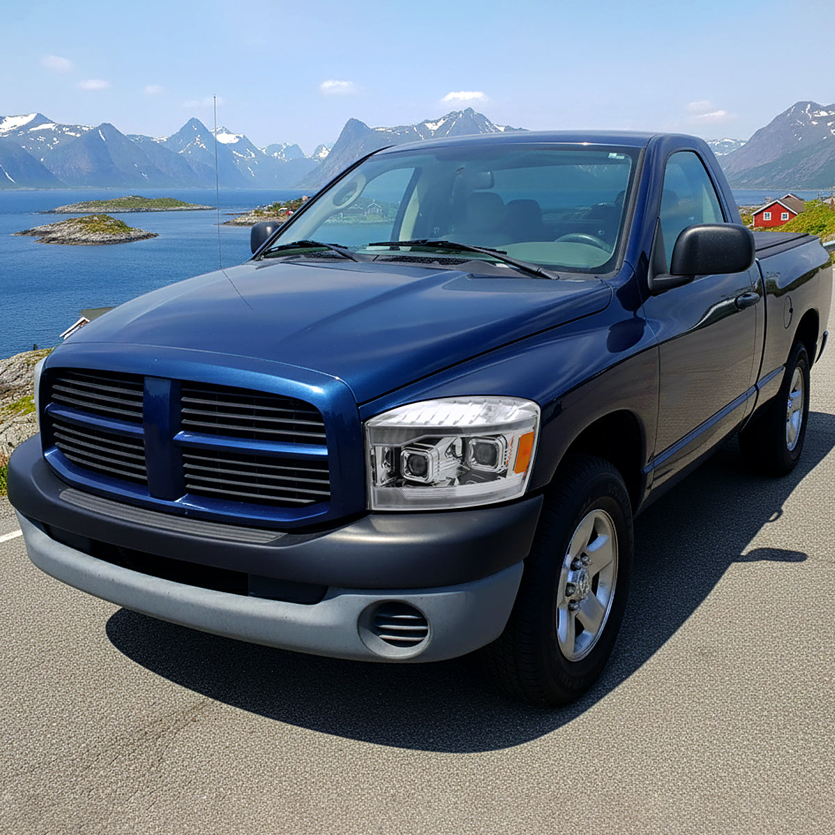 2006-2008 Dodge RAM 1500 / 2006-2009 RAM 2500 3500 Projector Headlights with Switchback Amber LED Strips, Sequential Turn Signals, DRL & Startup Animation (Chrome Housing / Clear Lens)