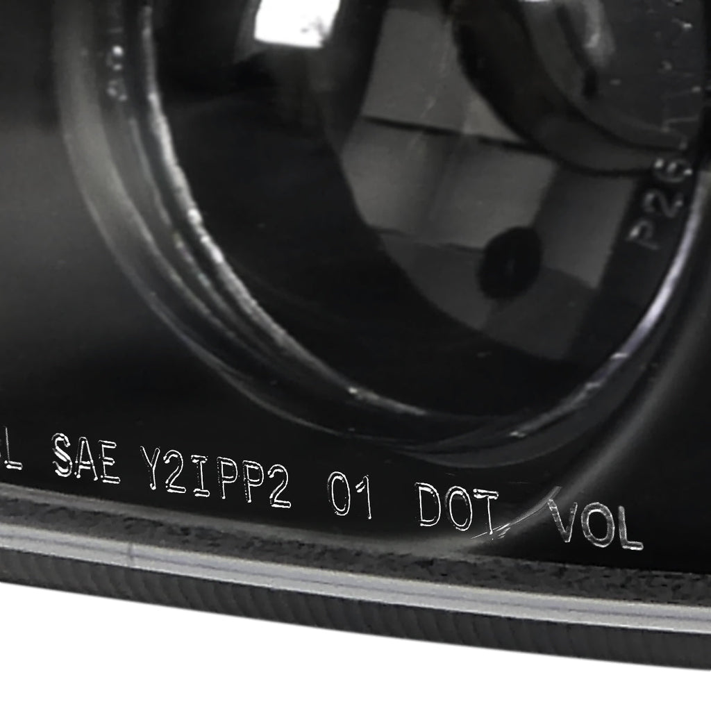 2000-2006 GMC Sierra/Yukon/Yukon XL Denali Bumper Lights (Matte Black Housing/Clear Lens)