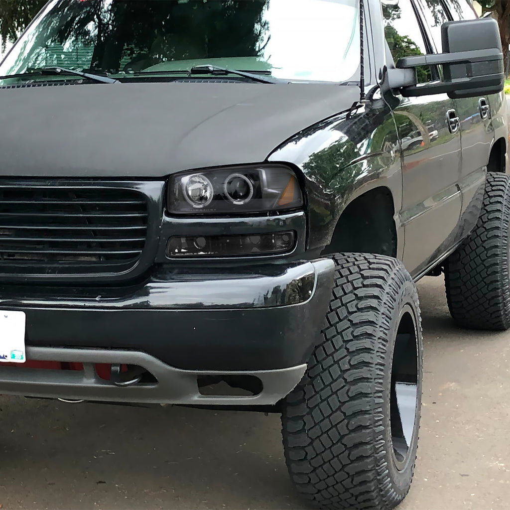 1999-2007 GMC Sierra/Yukon/Yukon XL Bumper Lights (Black Housing/Clear Lens)