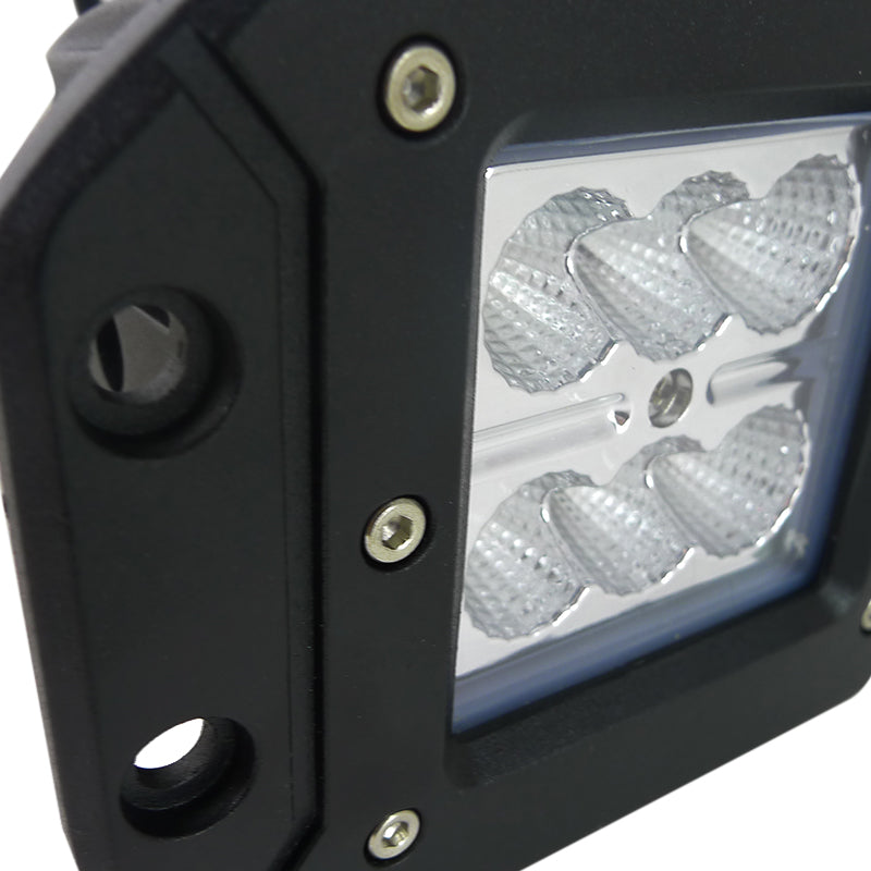 Universal Off Road 6000K Spot Beam 18W 6-LED Cub Fog Light w/ Stainless Steel Mounting Bracket (Black Aluminum Housing/Glass Lens)