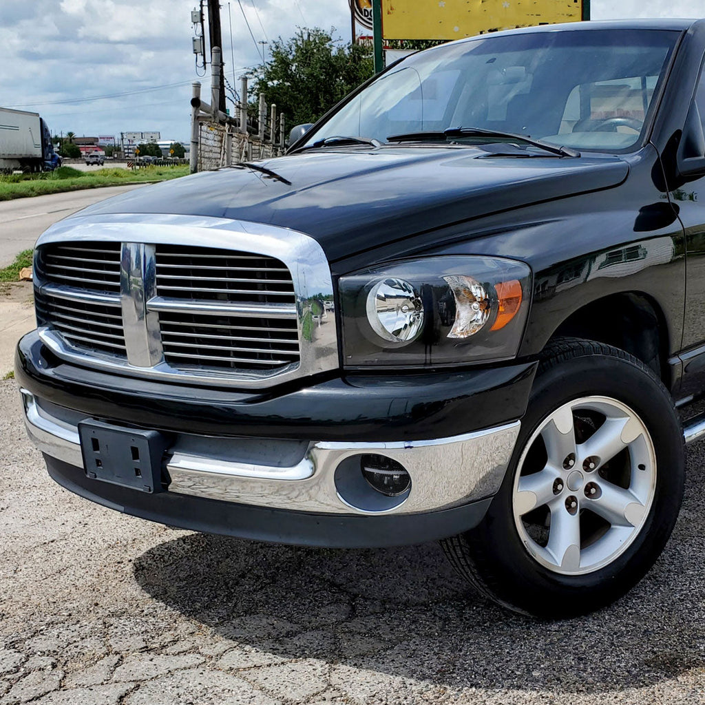 2002-2008 Dodge RAM 1500/2003-2009 RAM 2500/3500/2004-2006 Durango LED Fog Lights Kit (Glossy Black Housing/Clear Lens)