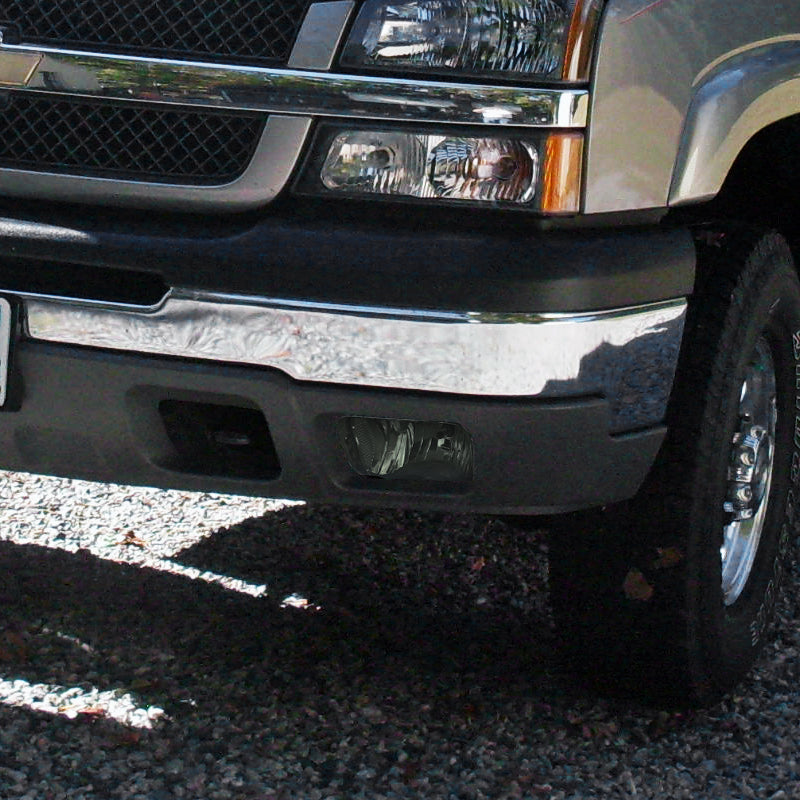 2002-2007 Chevrolet Silverado/Avalanche H10 Fog Lights Wiring Kit (Chrome Housing/Smoked Lens)