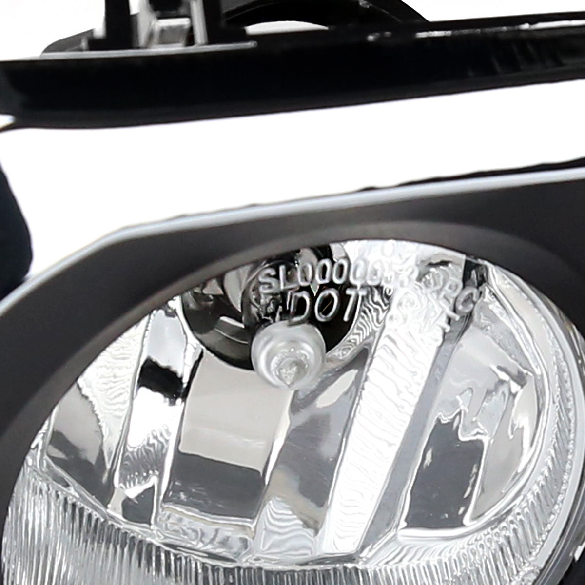 2016-2022 Toyota Tacoma H16 Chrome Bezel Fog Lights Kit (Chrome Housing/Clear Lens)
