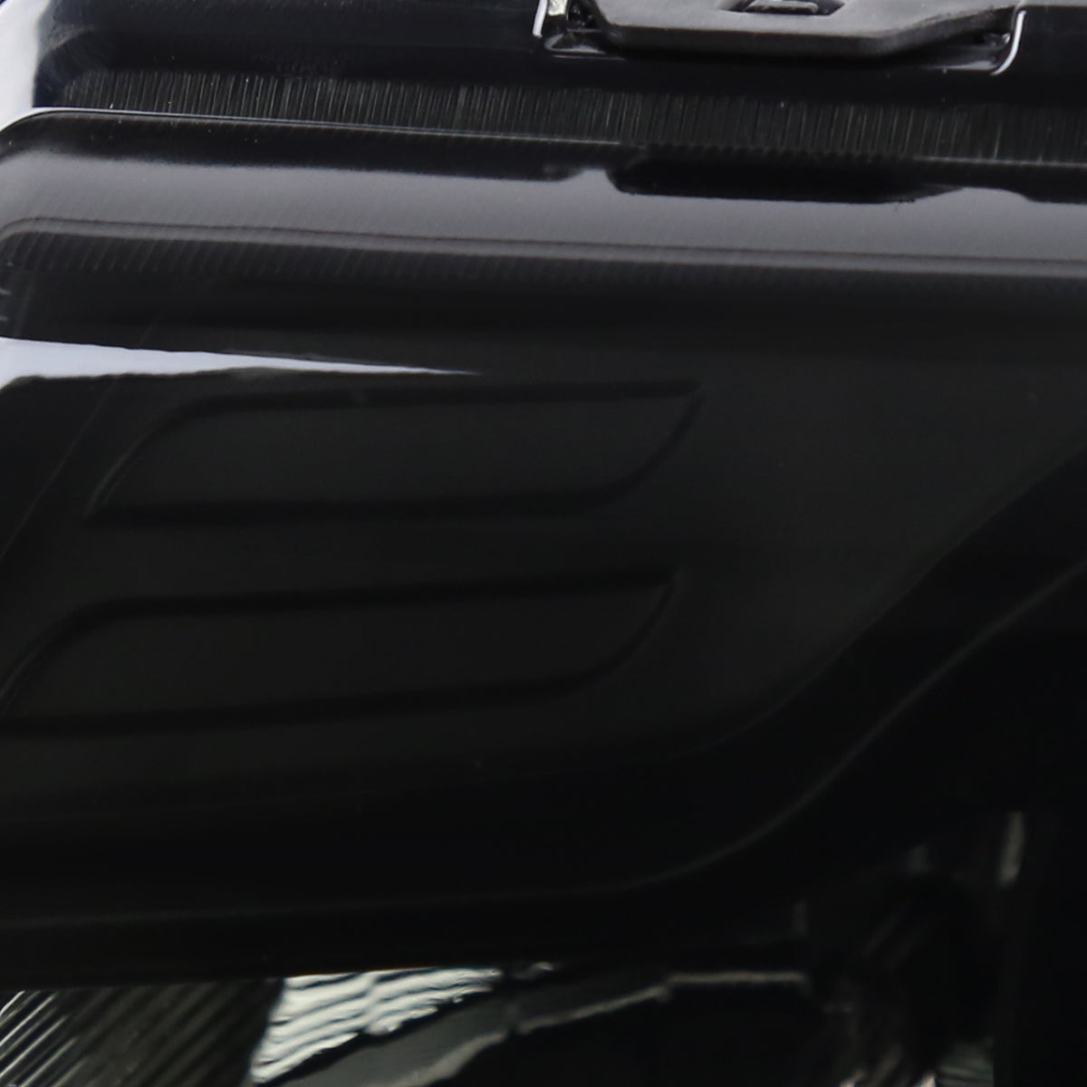 1998-2000 Ford Ranger Halo Projector Headlights (Black Housing/Smoked Lens)