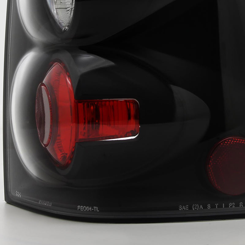 2002-2005 Ford Explorer Tail Lights (Matte Black Housing/Clear Lens)