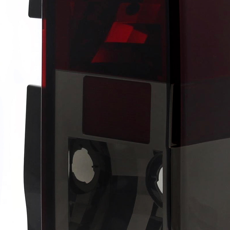 2005-2010 Hummer H3 Tail Lights (Chrome Housing/Red Smoked Lens)