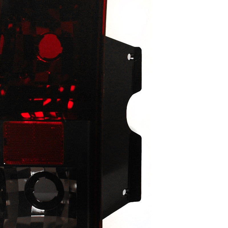 2005-2010 Hummer H3 Tail Lights (Chrome Housing/Red Smoked Lens)