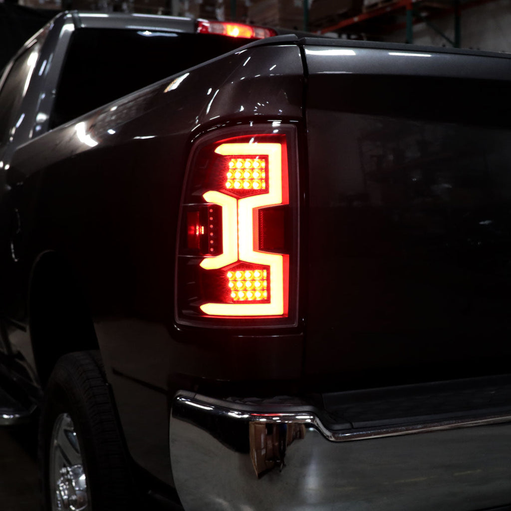 2019-2024 Dodge RAM 2500/3500 LED Sequential Signal Tail Lights (Matte Black Housing/Clear Lens)