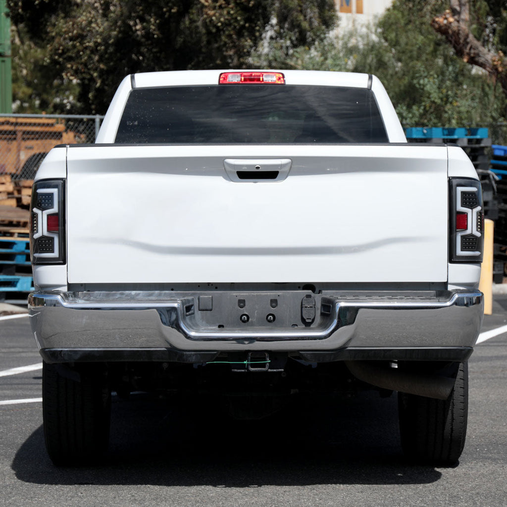2019-2024 Dodge RAM 2500/3500 LED Sequential Signal Tail Lights (Matte Black Housing/Clear Lens)