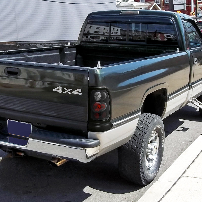 1994-2002 Dodge RAM Tail Lights (Matte Black Housing/Clear Lens)