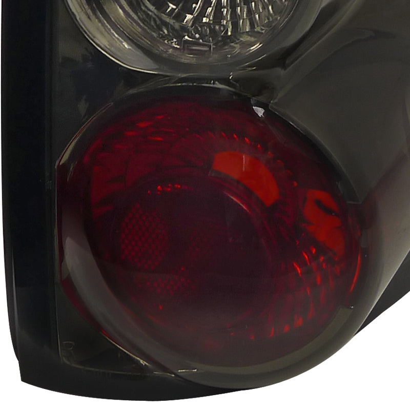 1994-2004 Chevrolet S10/ GMC Sonoma/ Isuzu Hombre Tail Lights (Chrome Housing/Smoked Lens)