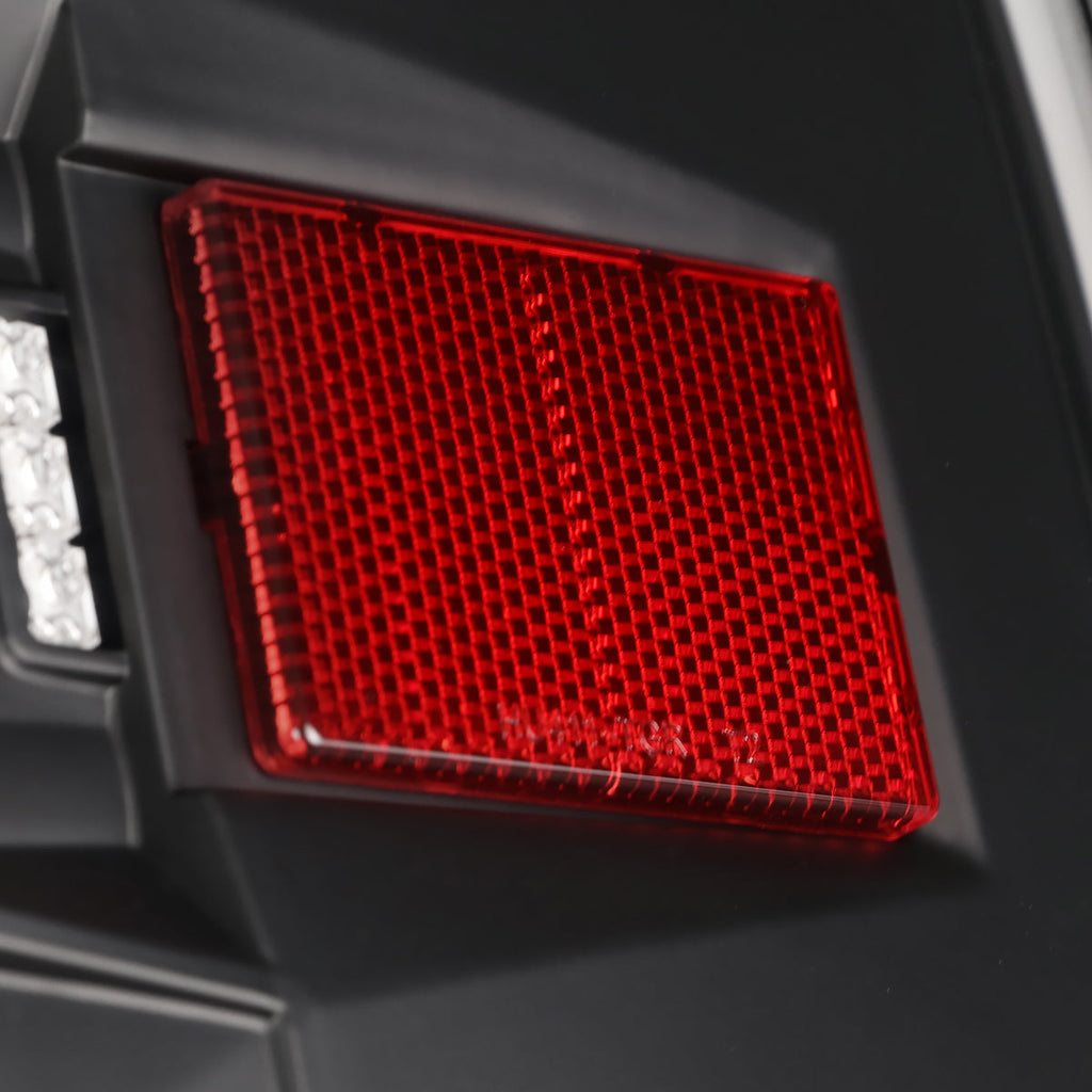 2014-2017 Chevrolet Silverado/ GMC Sierra 3500HD V2 LED Tail Lights (Chrome Housing/Clear Lens)
