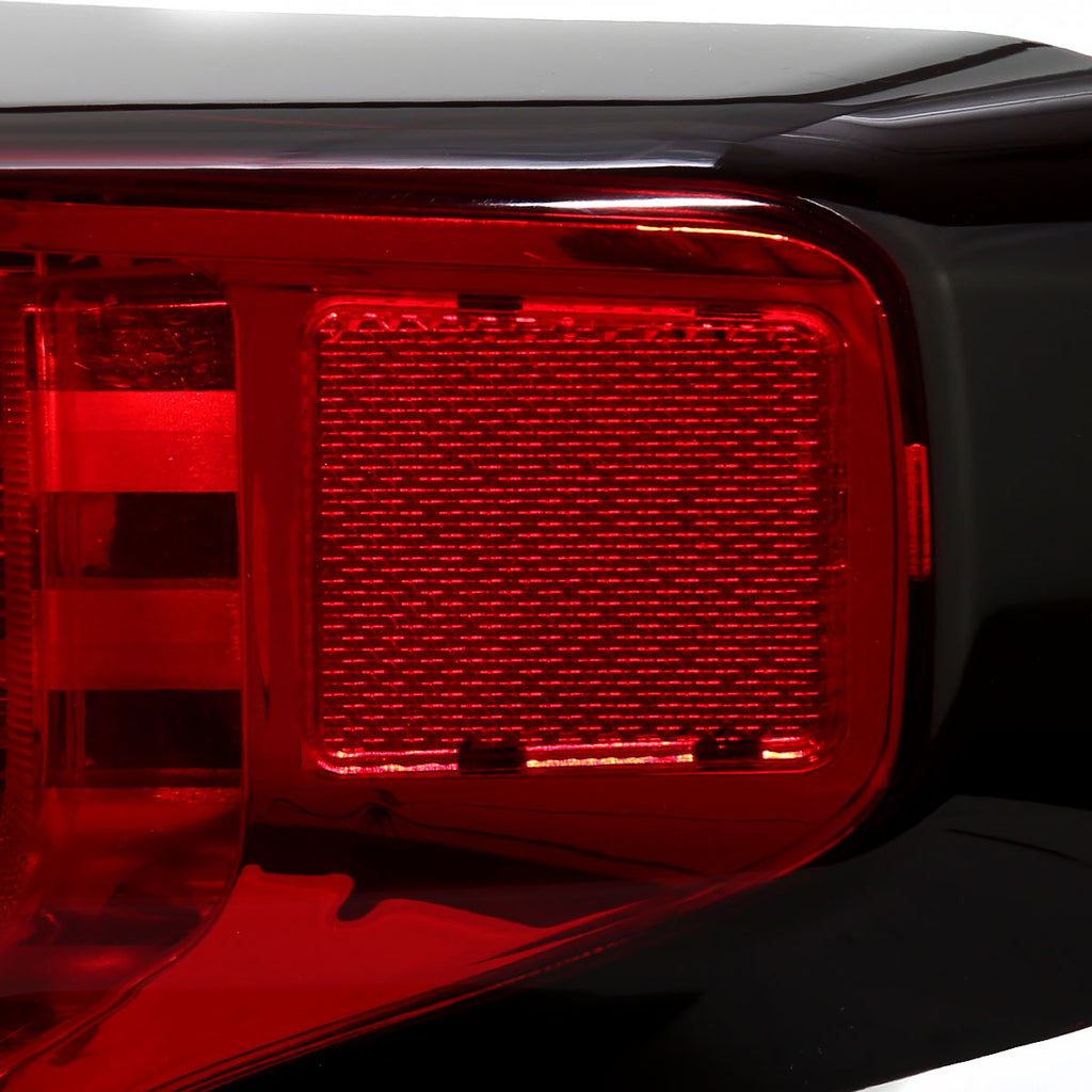 2019-2026 Chevrolet Silverado 1500 / 2020-2023 Silverado 2500HD/3500HD LED Tail Lights (Chrome Housing/Red Lens)