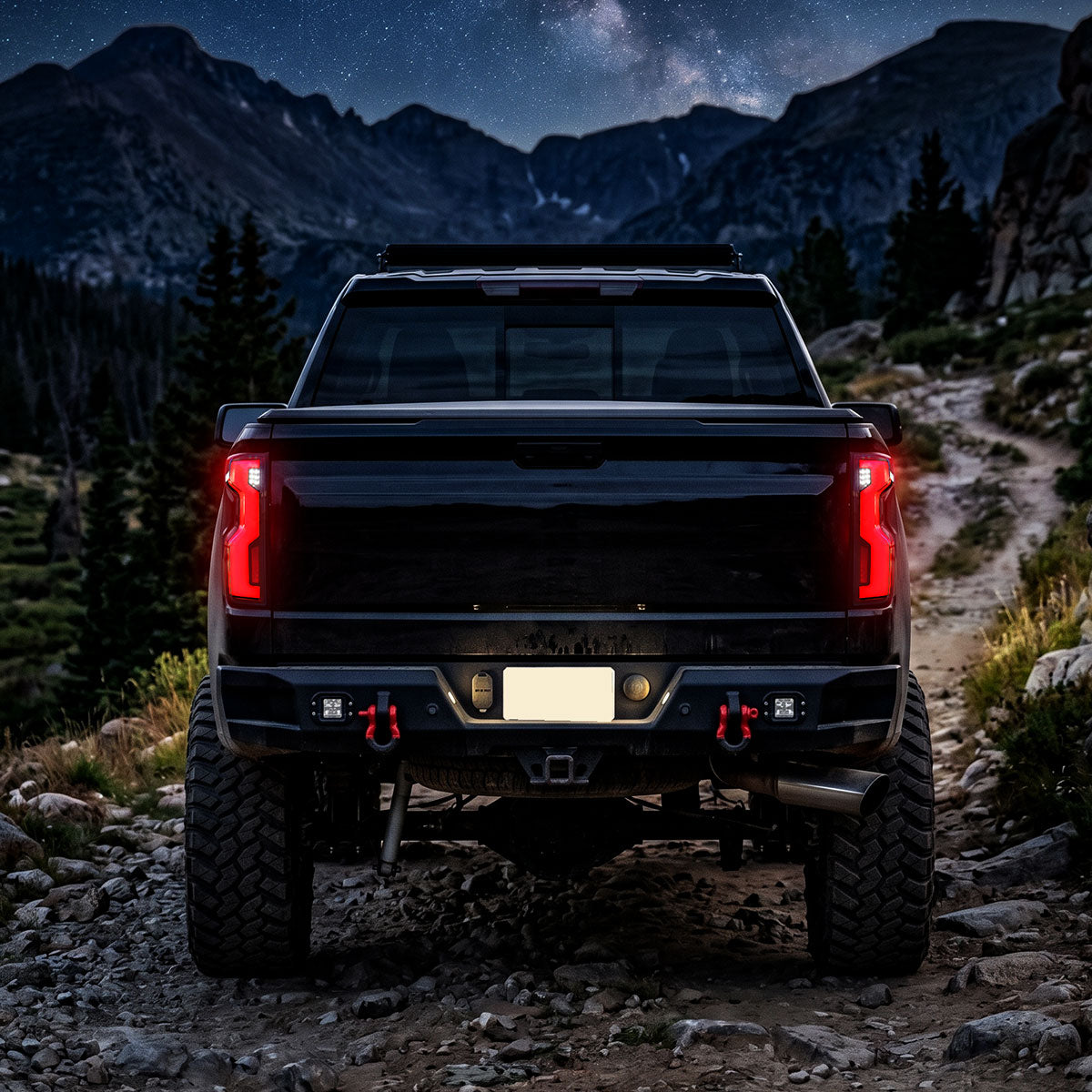 2019-2026 Chevrolet Silverado 1500 / 2020-2023 Silverado 2500HD/3500HD Full LED Switchback Sequential Tail Lights (Jet Black Housing / Clear Lens)