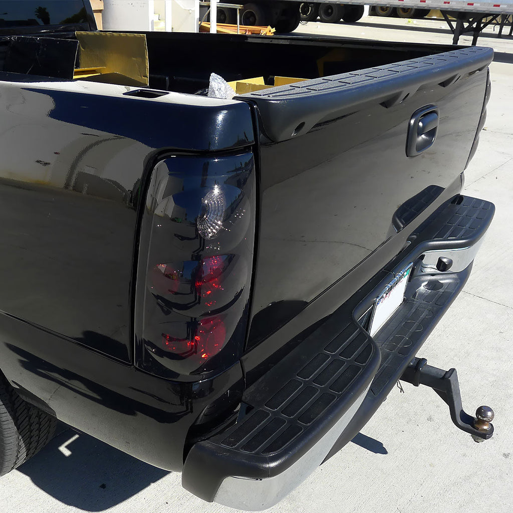 1999-2002 Chevrolet Silverado/ 1999-2006 GMC Sierra Tail Lights (Glossy Black Housing/Smoked Lens)
