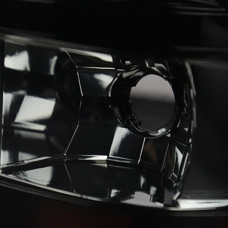 1999-2002 Chevrolet Silverado/ 1999-2006 GMC Sierra LED Tail Lights (Glossy Black Housing/Smoked Lens)