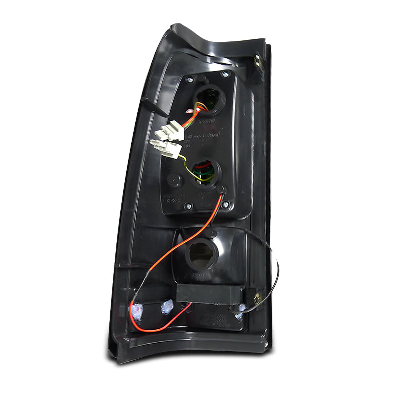 1999-2002 Chevrolet Silverado/ 1999-2006 GMC Sierra LED Tail Lights (Chrome Housing/Clear Lens)