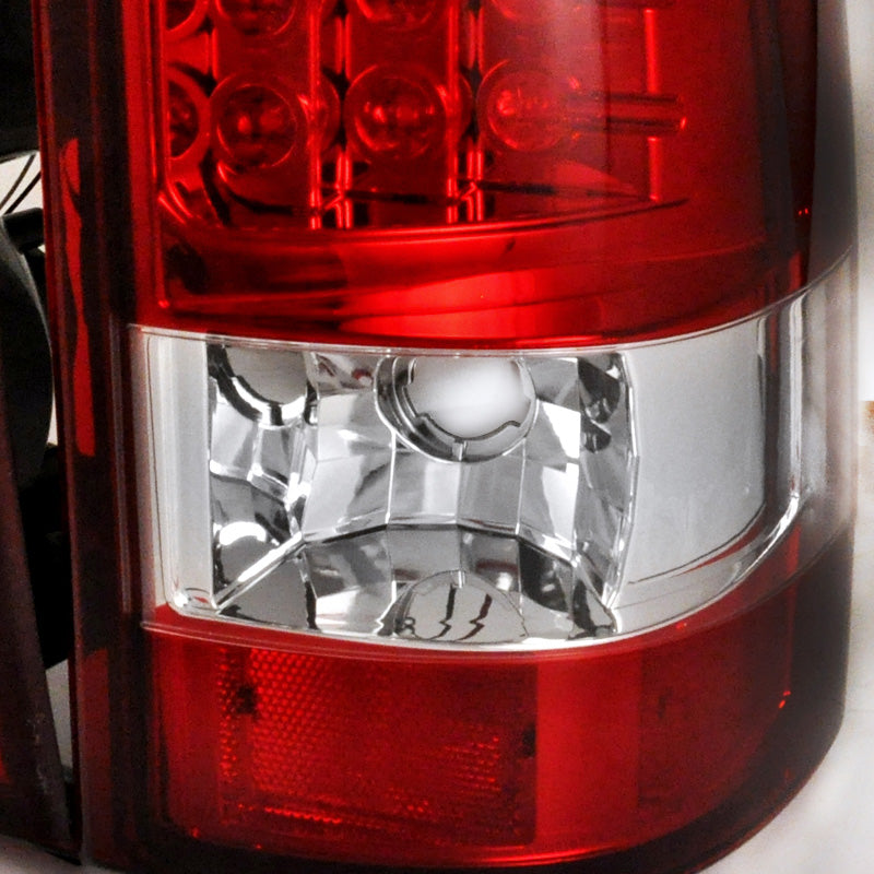1999-2002 Chevrolet Silverado/ 1999-2006 GMC Sierra LED Tail Lights (Chrome Housing/Red Clear Lens)