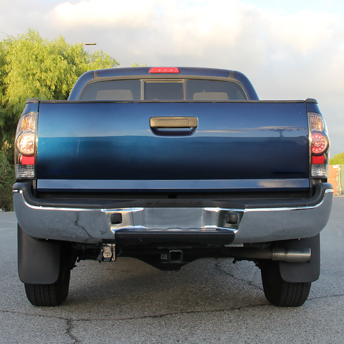 2005-2015 Toyota Tacoma LED Tail Lights (Matte Black Housing/Clear Lens)