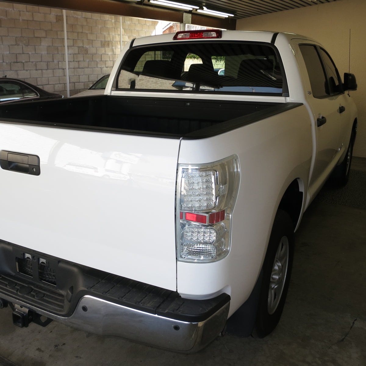 2007-2013 Toyota Tundra LED Tail Lights (Chrome Housing/Clear Lens)