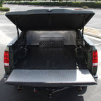 Universal 30" Heavy Duty Black Aluminum Truck Tool Box w/ Side Handles, Lock & Keys