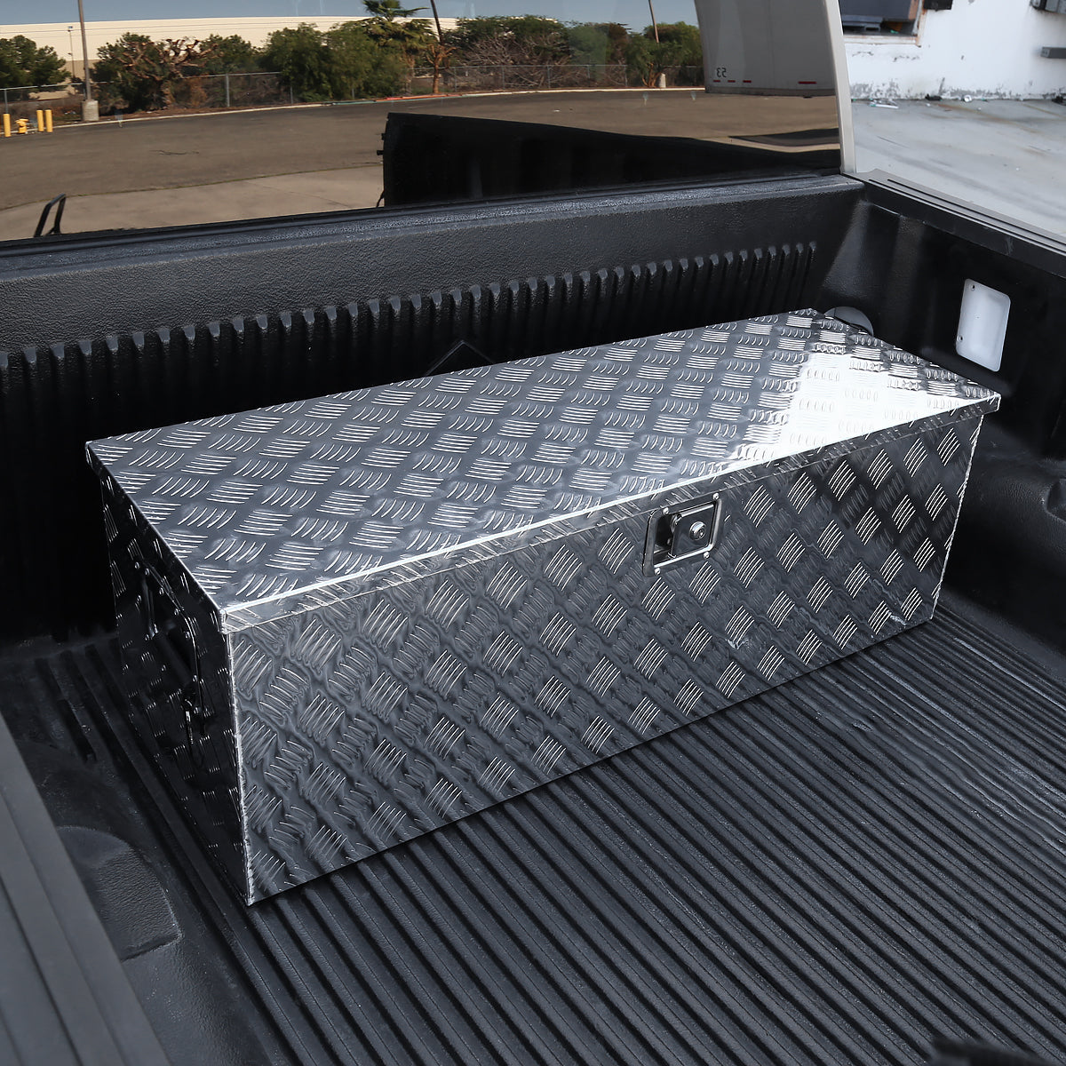 Universal 44" Heavy Duty Silver Aluminum Truck Tool Box w/ Side Handles, Lock, & Keys